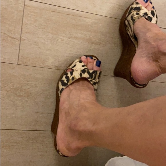 Animal print Jimmy Choo wedges size 39 - Picture 7 of 10